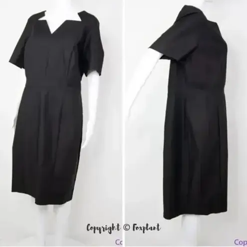 Eloquii New! Sheath Dress with Cut Out star Neckline exposed zipper, size 22