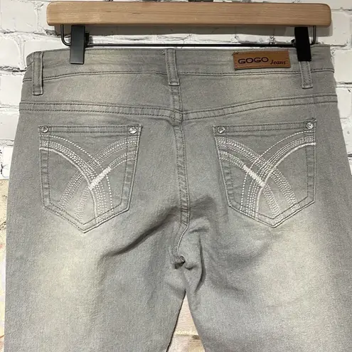 GOGO Skinny Jean in pale gray with rhinestone front button Size 9