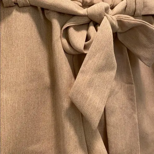 Moon River Elastic Waist Shorts