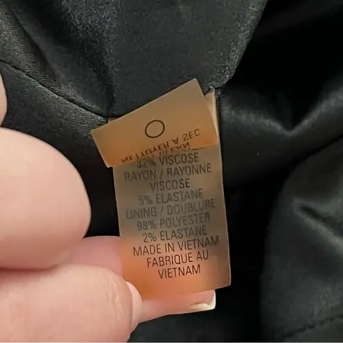 Elie Tahari Pencil Skirt Sleek Minimalist Lined Charcoal Gray 6