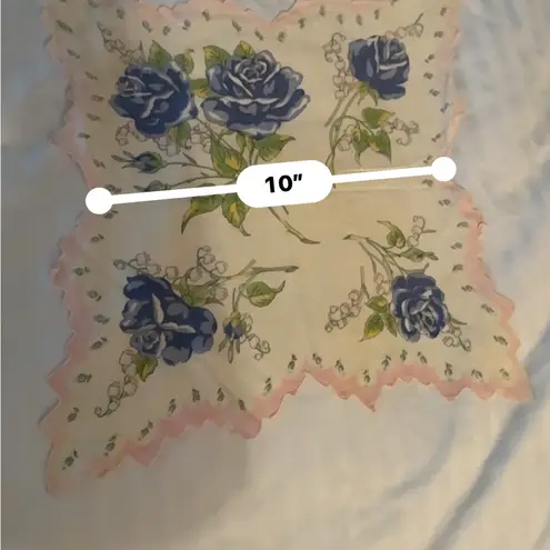 Vintage Blue Rose Floral Handkerchief – Scalloped Edge Cotton Hankie