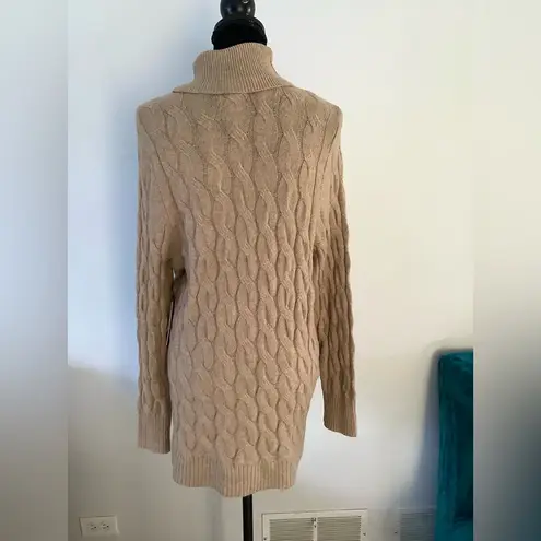 Croft & Barrow Nice comfy tunic length sweater NWT 🌸