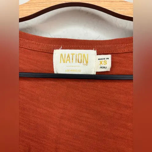 Nation Ltd x Evereve Everleigh Ruffle Shoulder Midi Dress in Cayenne Size XS