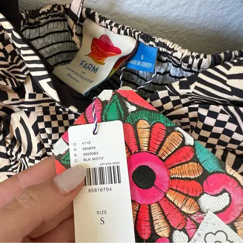 Farm Rio NWT + Anthropologie Puff-Sleeved Sweetheart Blouse Top in Black / Cream