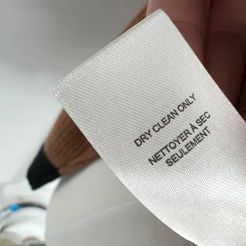 Elie Tahari 100% Cashmere Ribbed Crewneck Sweater Camel Brown Black Size Large - Image 10