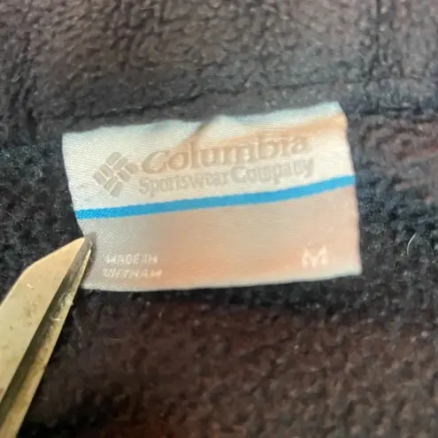 Columbia women’s black zip up size medium