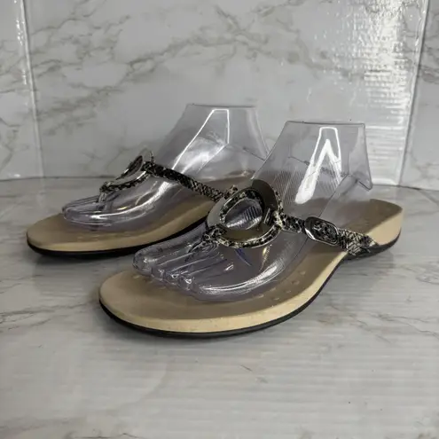Vionic Karina Sandals Womens Size 10 Tan Snake Print Thong Arch Support Ring