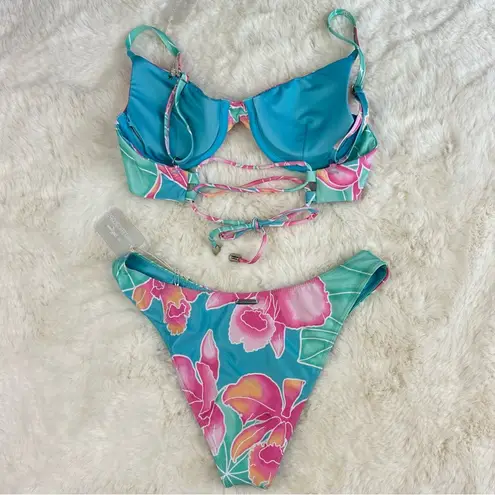 NEW! Kenny Flowers Watercolors Maui blue & pink floral underwire Bikini