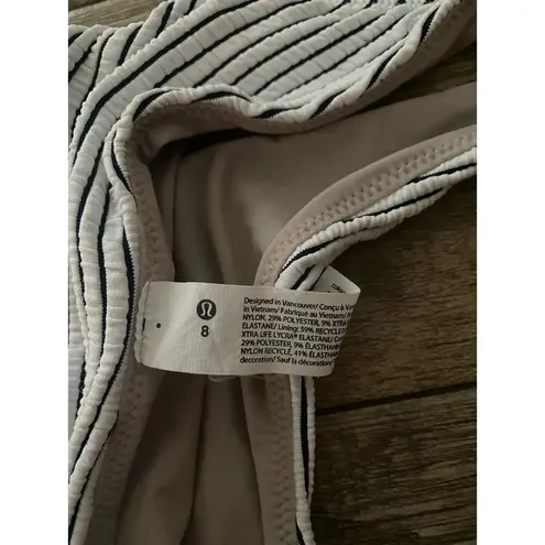 Lululemon  Blue & White Smocked Stripe Pattern Mid Rise Skimpy Swim Bottom Size 8
