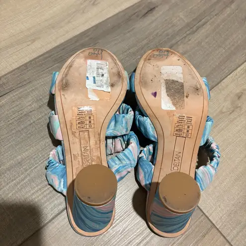 Deltan Colette Printed Three Band Mint Dress Sandals tie dye blue Size 6