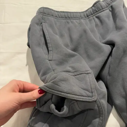 Aritzia TNA grey cargo joggers/sweats