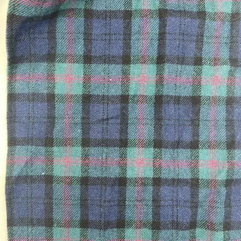Pendleton VTG Plaid Virgin Wool Scarf Green Black Official Tartan Fringe FLAWS