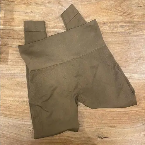 Set Active ✨SALE Sculptflex Penny Brown Leggings Size M