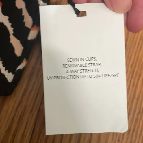 DKNY  Bandeau‎ Tie-Front Bikini Top Swimsuit animal print size M NWT