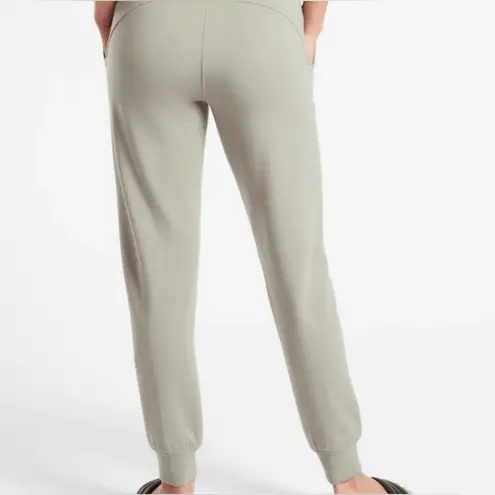 Athleta  Balance Joggers in sage - size medium