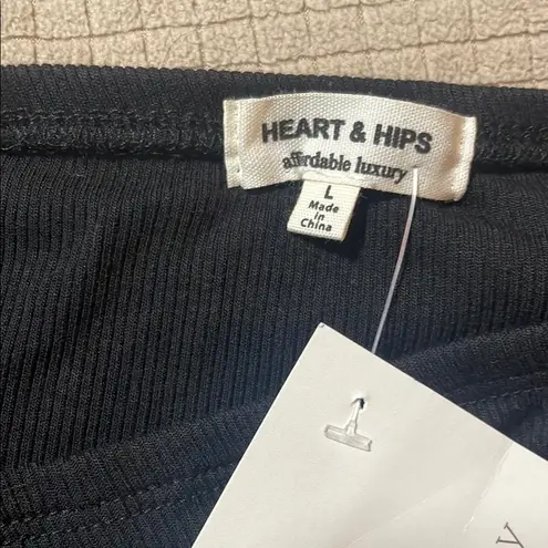 Forever 21 Heart & Hips Black Asymmetrical Fitted Long Sleeve Blouse‎