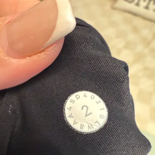 Lululemon  Play Off The Pleats Skirt *13"
Black
Size 2