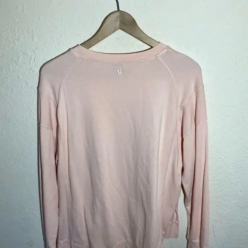 Sweaty Betty ‎ Light Pink Sweater With Thumb Holes ( M )