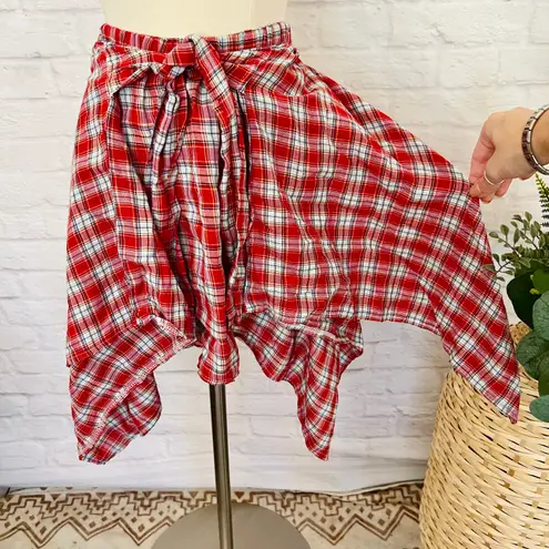 Boutique Plaid Hanky Hem Skirt