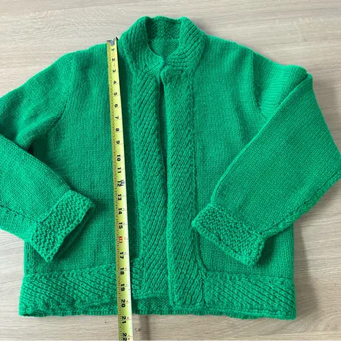 Vintage Hand Knit Wool Cardigan Sweater Green Shrug Sz S Grandmacore Indie