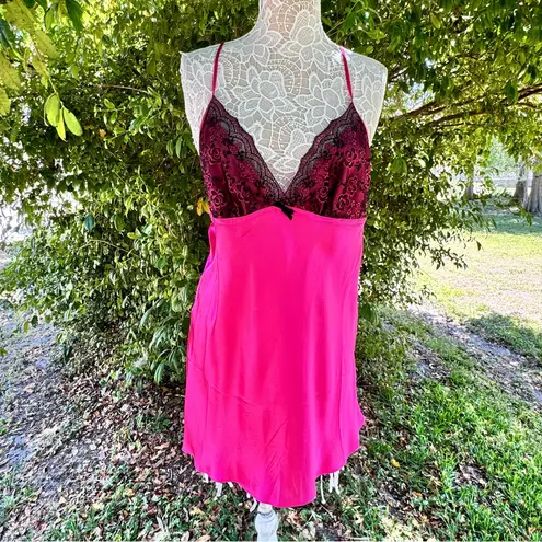 Linea Donatella Hot Pink Babydoll Chemise And Robe Set Size XL NWT Boudoir
