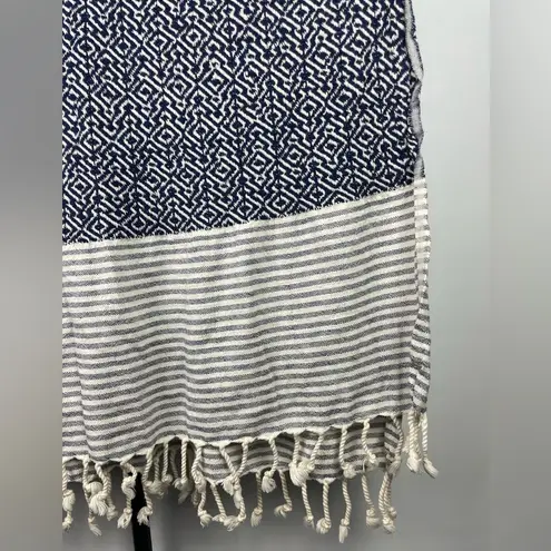 Textured Blue White Striped Rectangular Scarf Beach Throw Blanket Fringe Hem