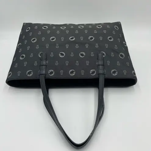 HUNTING WORLD MEDIUM TOTE