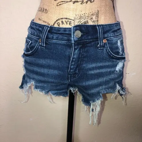 BKE Stella Distressed Jean Shorts Cutoff Dark Blue Denim Shorts Size 27