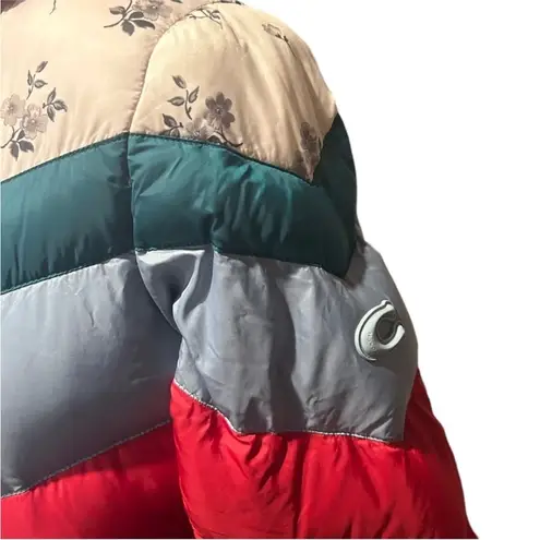 Coach  CHEVRON SHORT DOWN JACKET SIZE SMALL RED MULTICOLOR