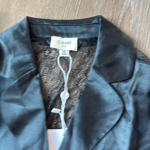 Cami NYC NWT Raelda Top in Black silk with lace back