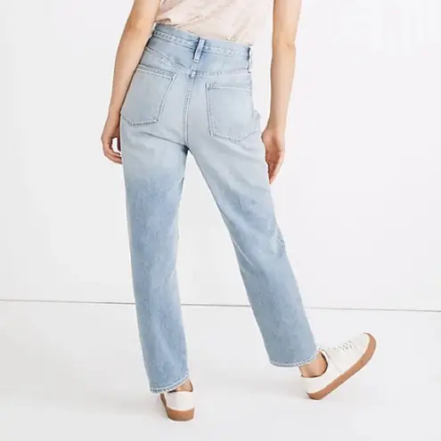 Madewell  The Mom Jean in Gilford Wash Light Wash Slouchy Jeans Size 30 | 10