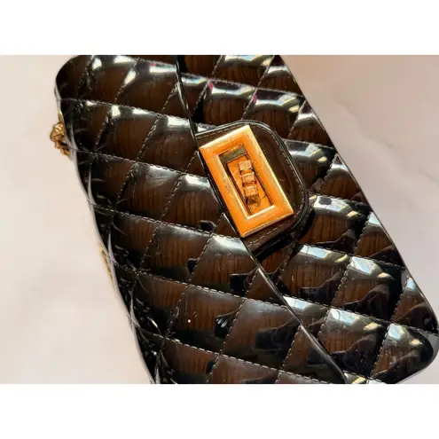 Black Quilted Jelly Chain Crossbody Bag With Gold