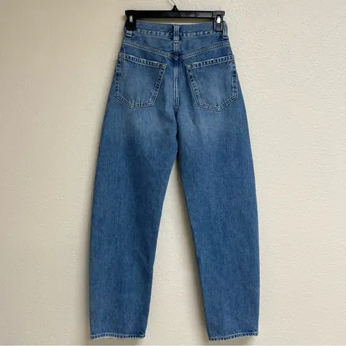 Madewell  The Balloon Barrel Jean in Dobbins Wash Size 23