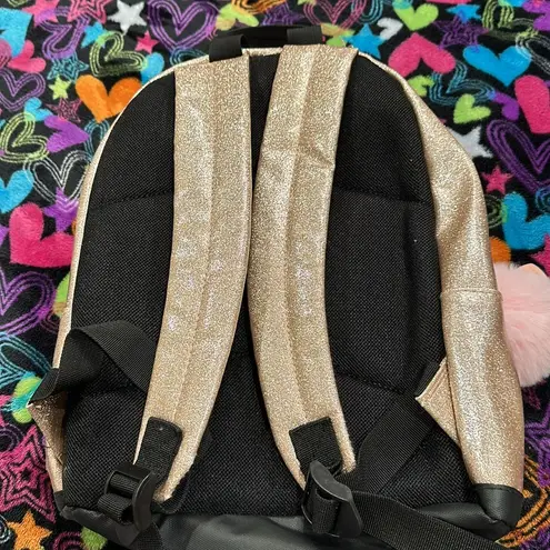 Converse  lounge bag/mini backpack