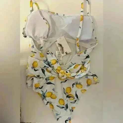 Jessica Simpson  LEMONS Nice Lemons‎ Tie-Waist One-Piece Swimsuit Size M
