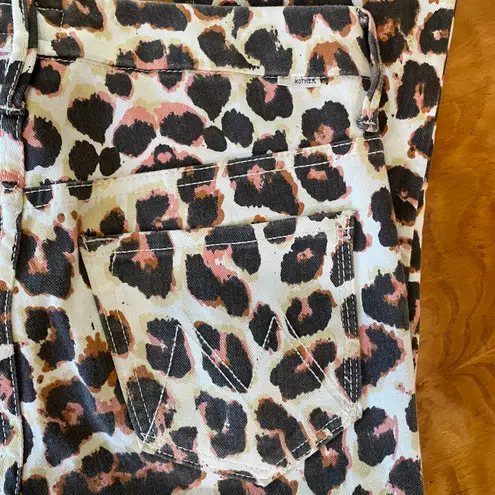 MOTHER Denim Mother High Waist Looker Ankle Fray Leopard Jeans