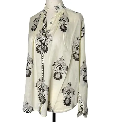 Alix of Bohemia Kiki Ink Cactus Flower Shirt
Button Front Long Sleeve Size XS