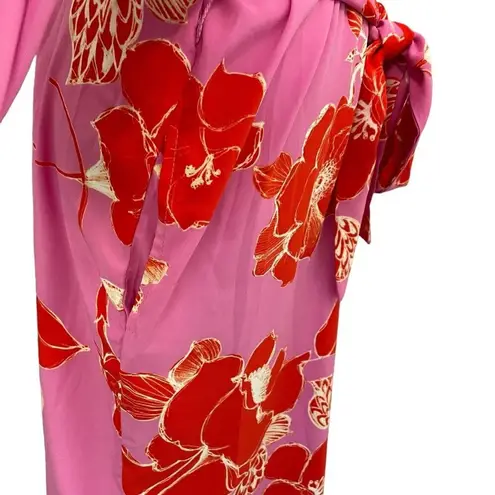 Natori Kimono Sleeve Floral Tie