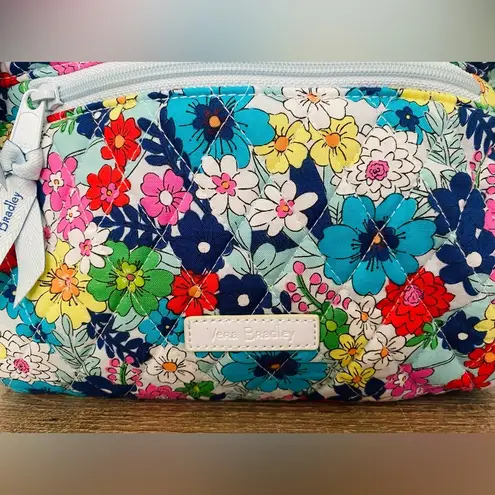 Vera Bradley SET-New  far out floral essentials backpack and wallet