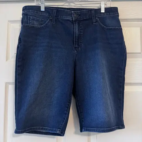 Chico's  So Slimming Girlfriend Jean Shorts Size 14 Dark Wash
