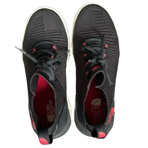 The North Face  W OSCILATE, TNF Black - Cayenne Red Running Shoe | Women’…