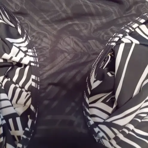 Swimsuit For All Swimsuits For All Shore Club One Piece Swimsuit-Size 12-Twist Front-Slimming-UPF