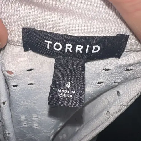 Torrid  eyelet light gray lacy 4x full zip bomber jacket