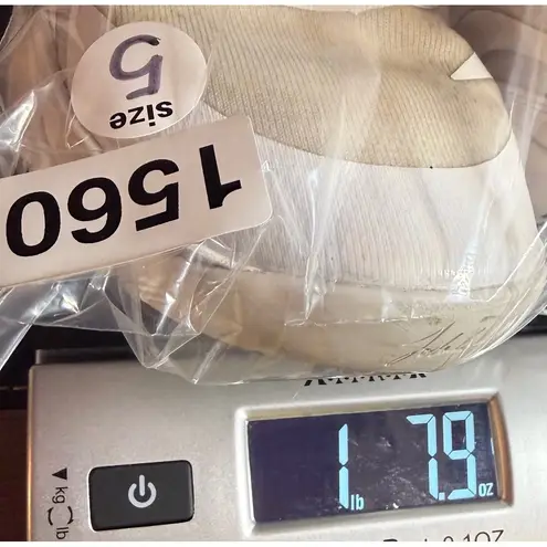 Puma  MB.02 Lo LaMelo Ball Women 5 White Sneakers Athleisure Streetwear Casual