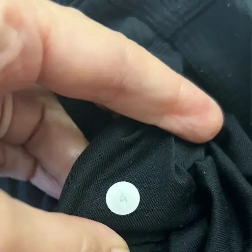 Lululemon  Dance Studio Crop Pants Black Adjustable Drawstring Size 4 - Image 2