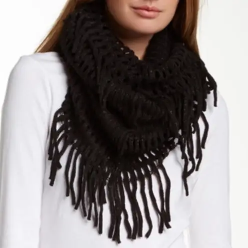 Black Knit Fringe Infinity Loop Scarf Neck Wrap Crochet Boho Goth Grunge OS