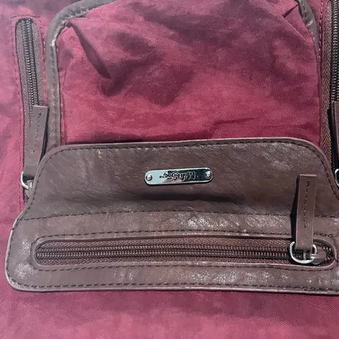 Stylish Red and Brown Crossbody Bag with Adjustable Strap