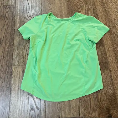 Lululemon  Lightweight Stretch Run Short Sleeve Shirt