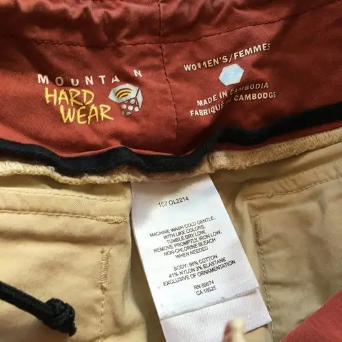 Mountain Hardwear Khaki Shorts Womens Size 2