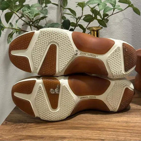 Mark Nason Women’s 10 Giraffe Print Neo Block Leather Platform Sandals Comfort Tan